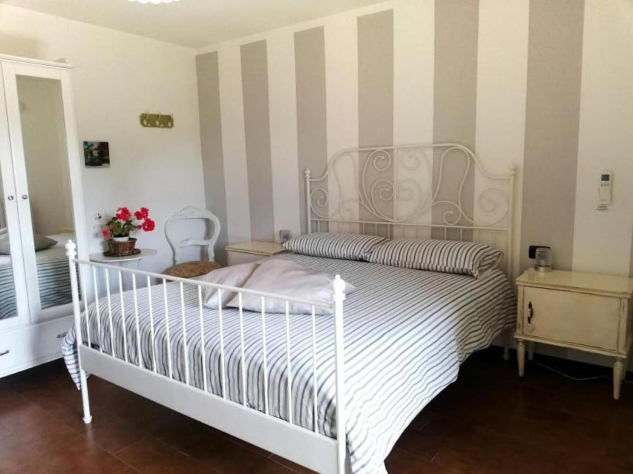 Dolce Lago B&B San Felice del Benaco Kültér fotó